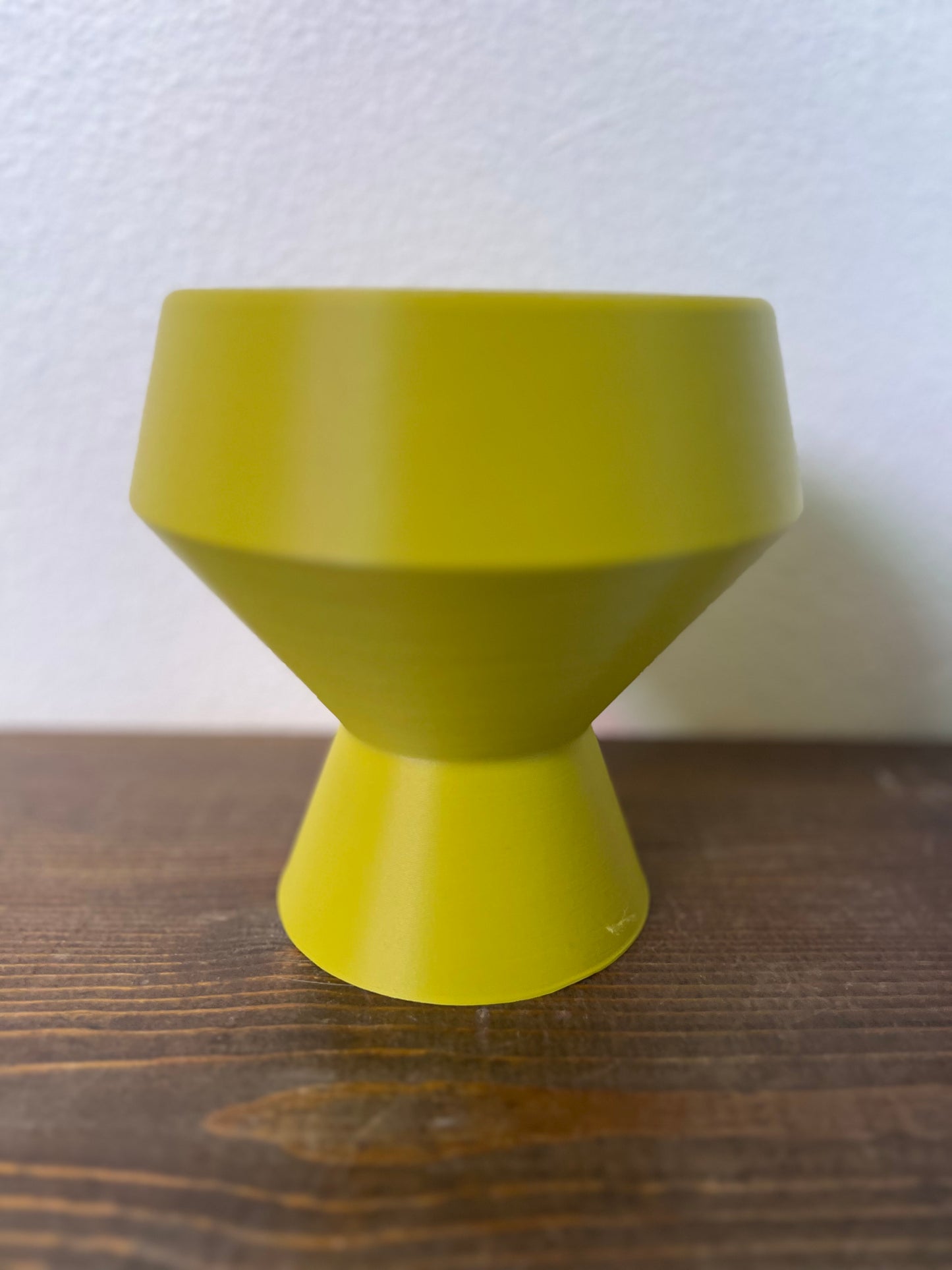 1978 Plant Pot