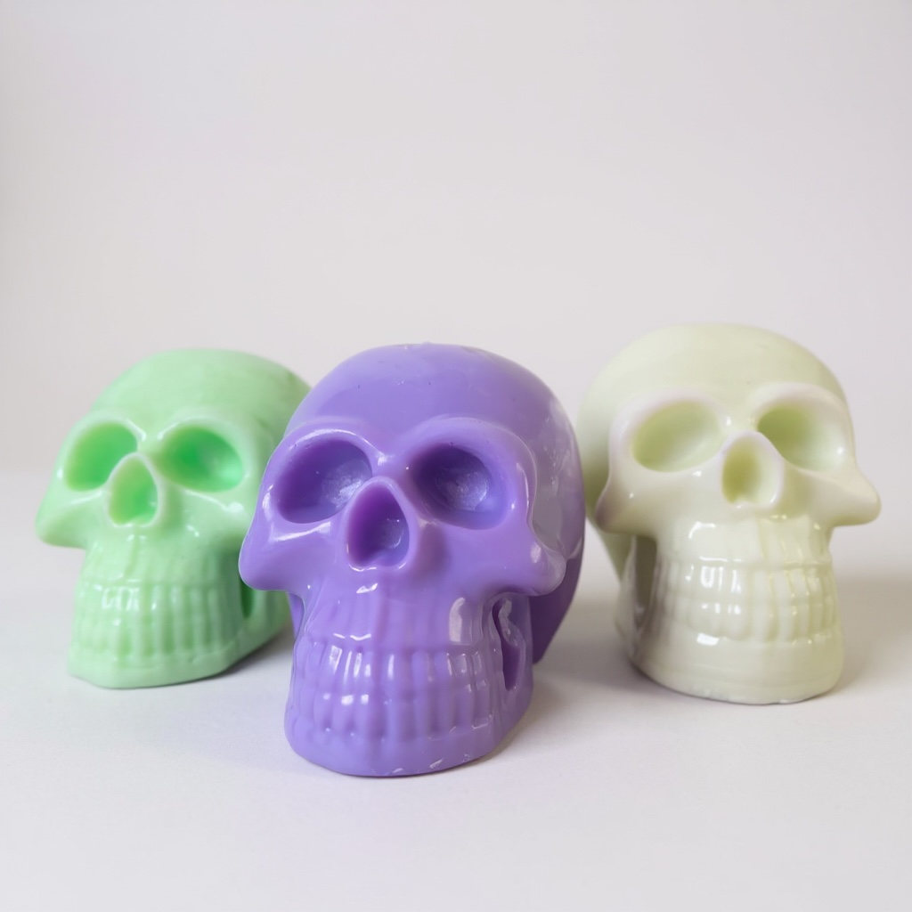 SoCall Winter Collection- 3 Skull Candles